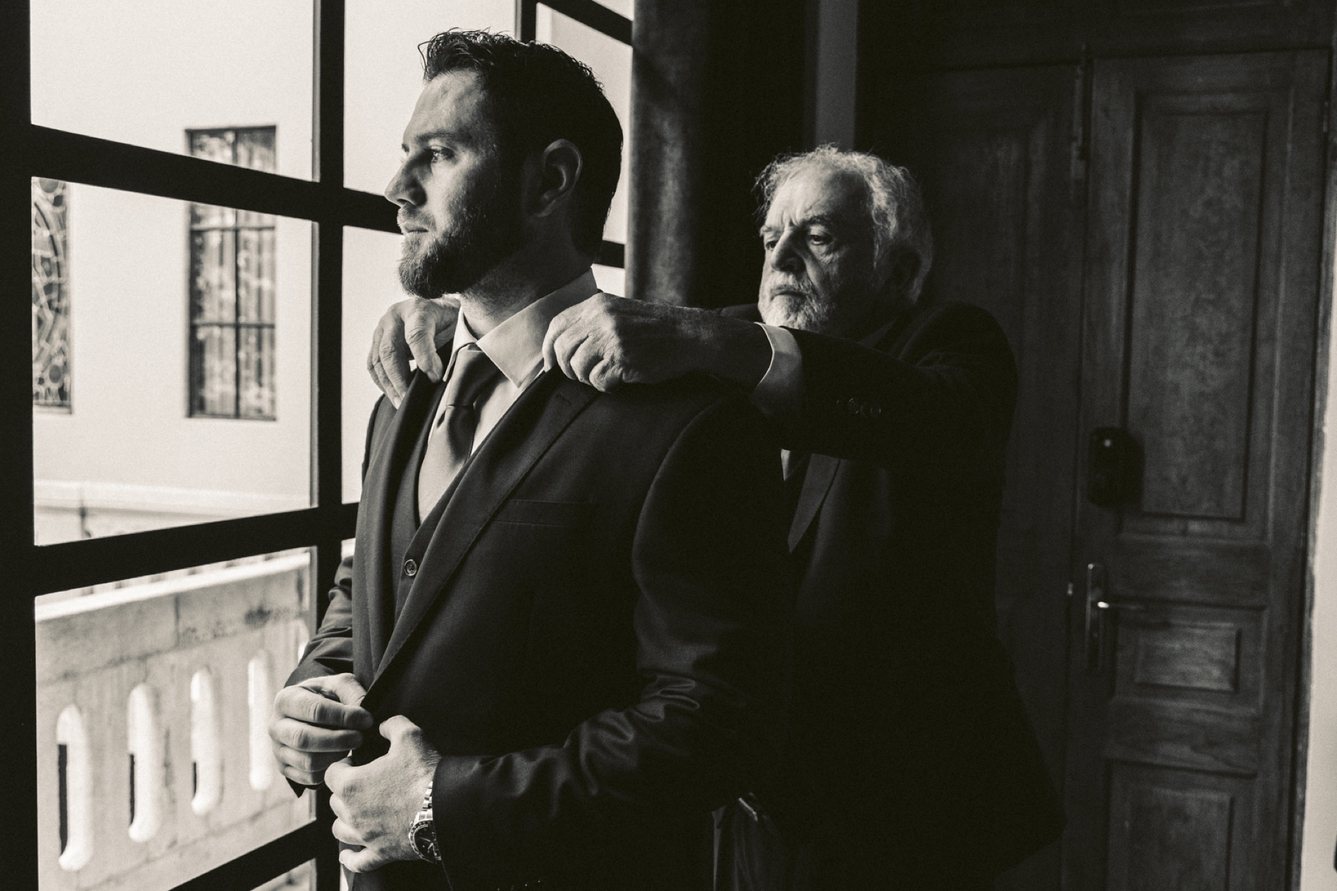 Father and groom B&W